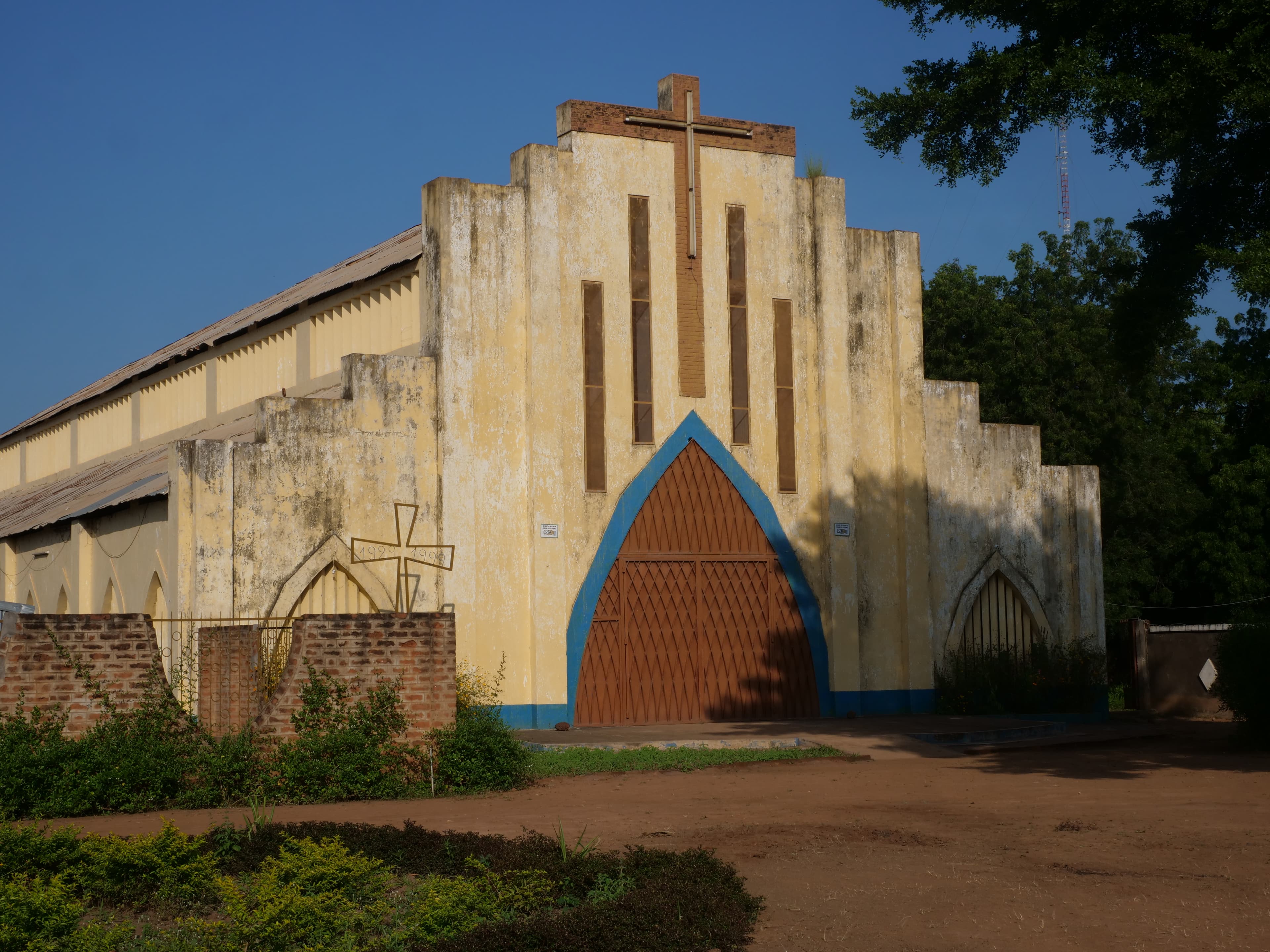 Moundou, Chad: Navigating Air Travel in Spring 2026