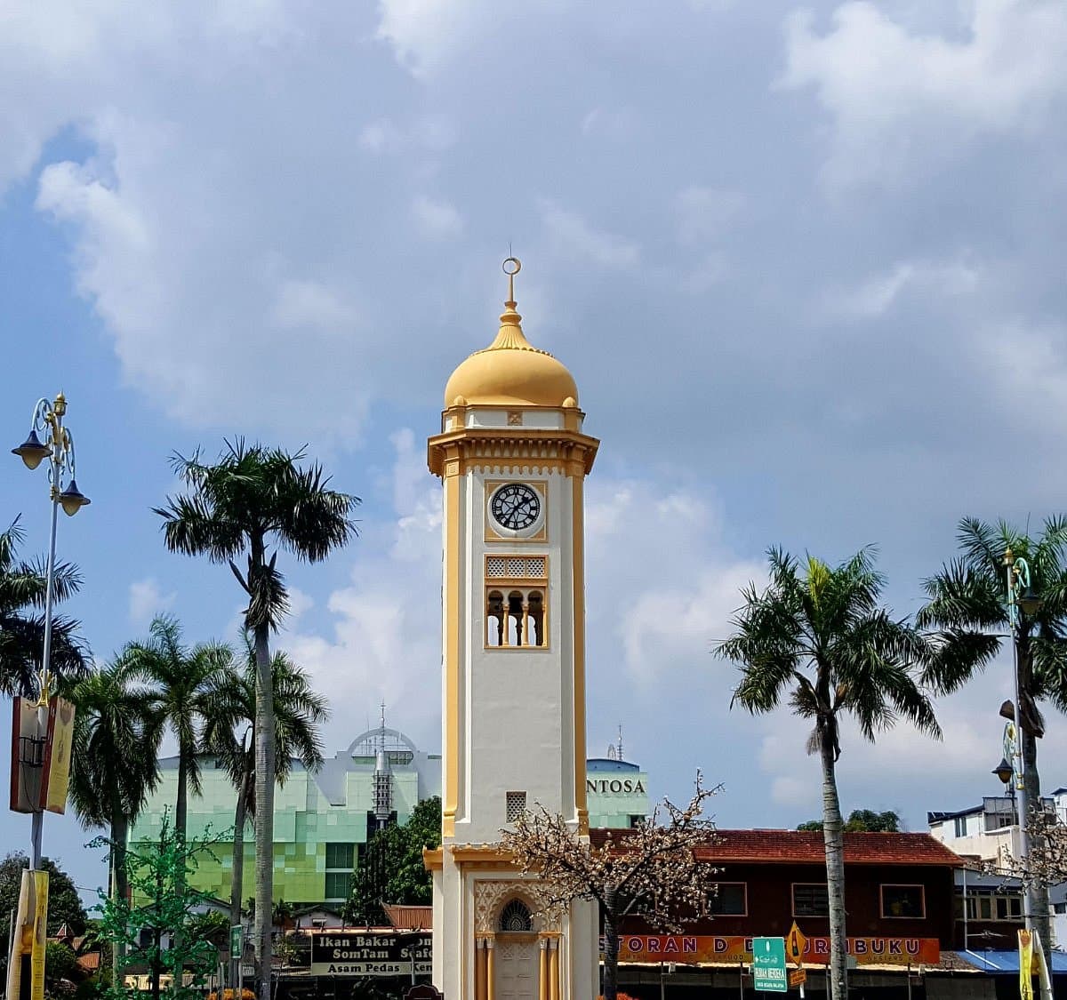 Exterior view of the historic Big Clock Tower in Alor Setar city center