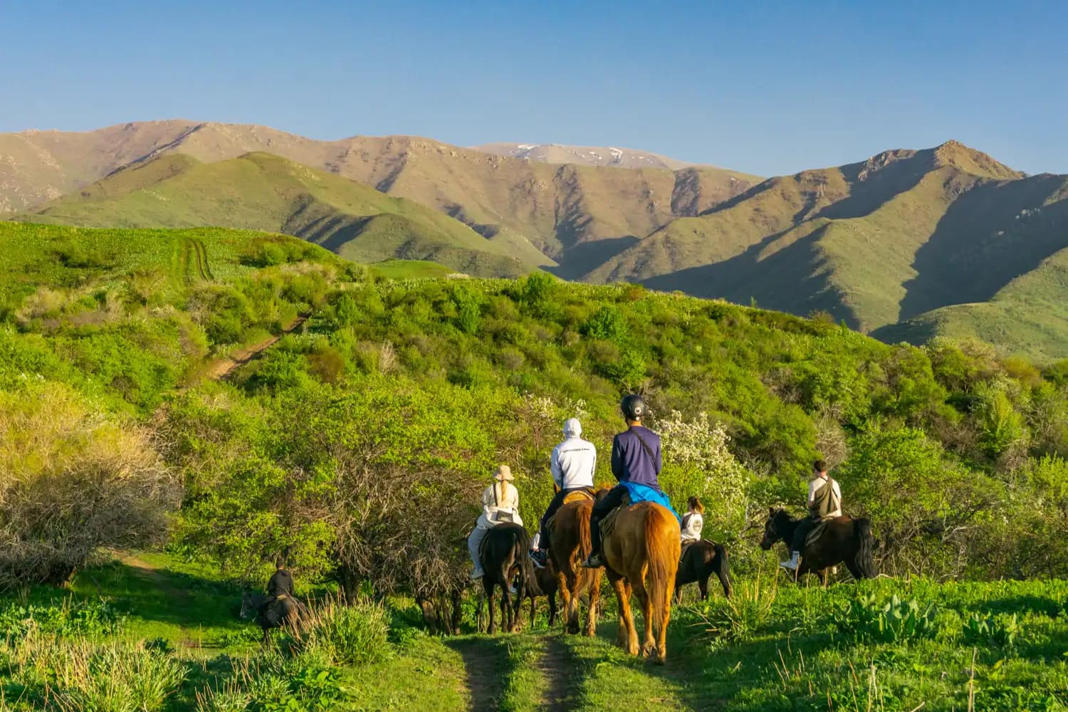 Bishkul, Kazakhstan: An Honest Autumn Guide