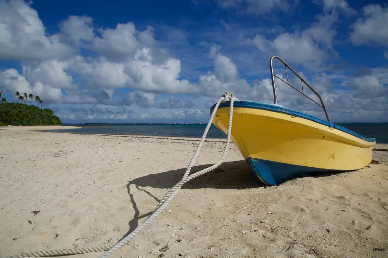 Wide view of the coastline in Tongatapu, Tonga, with clear ocean and beach scenery