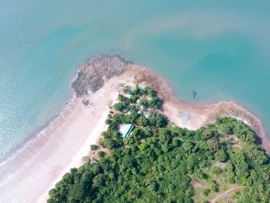 Dubréka, Guinea: Auditing the Riverbank Nature